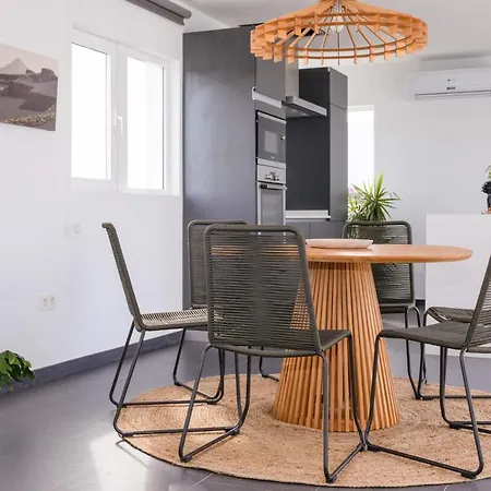 오포에 빌라 란사로테 5* 플라야블랑카