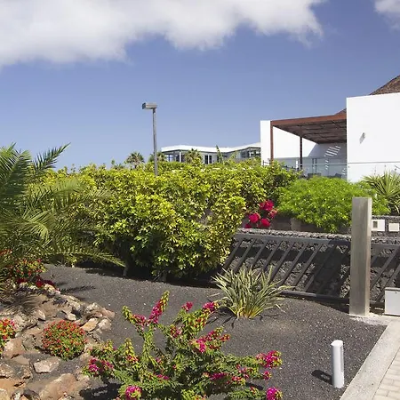 오포에 빌라 란사로테 5* 플라야블랑카