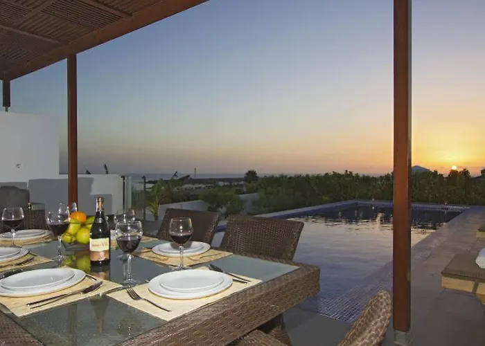 فيلات هوبو لانزاروت